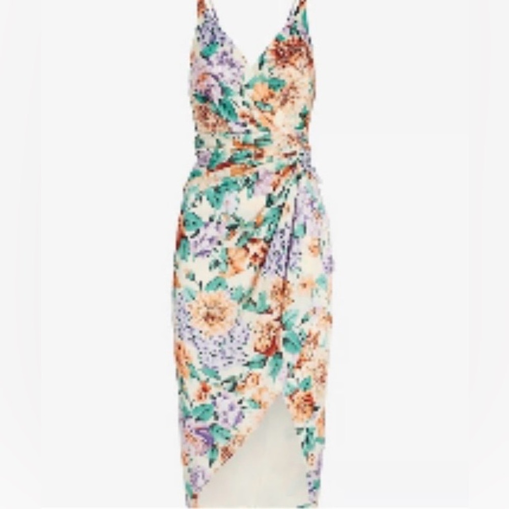 Express NWT XS  Floral Wrap Spring Fashion Favorite Dress